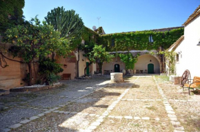 Гостиница Baglio Siciliamo Country House  Марина Ди Модика